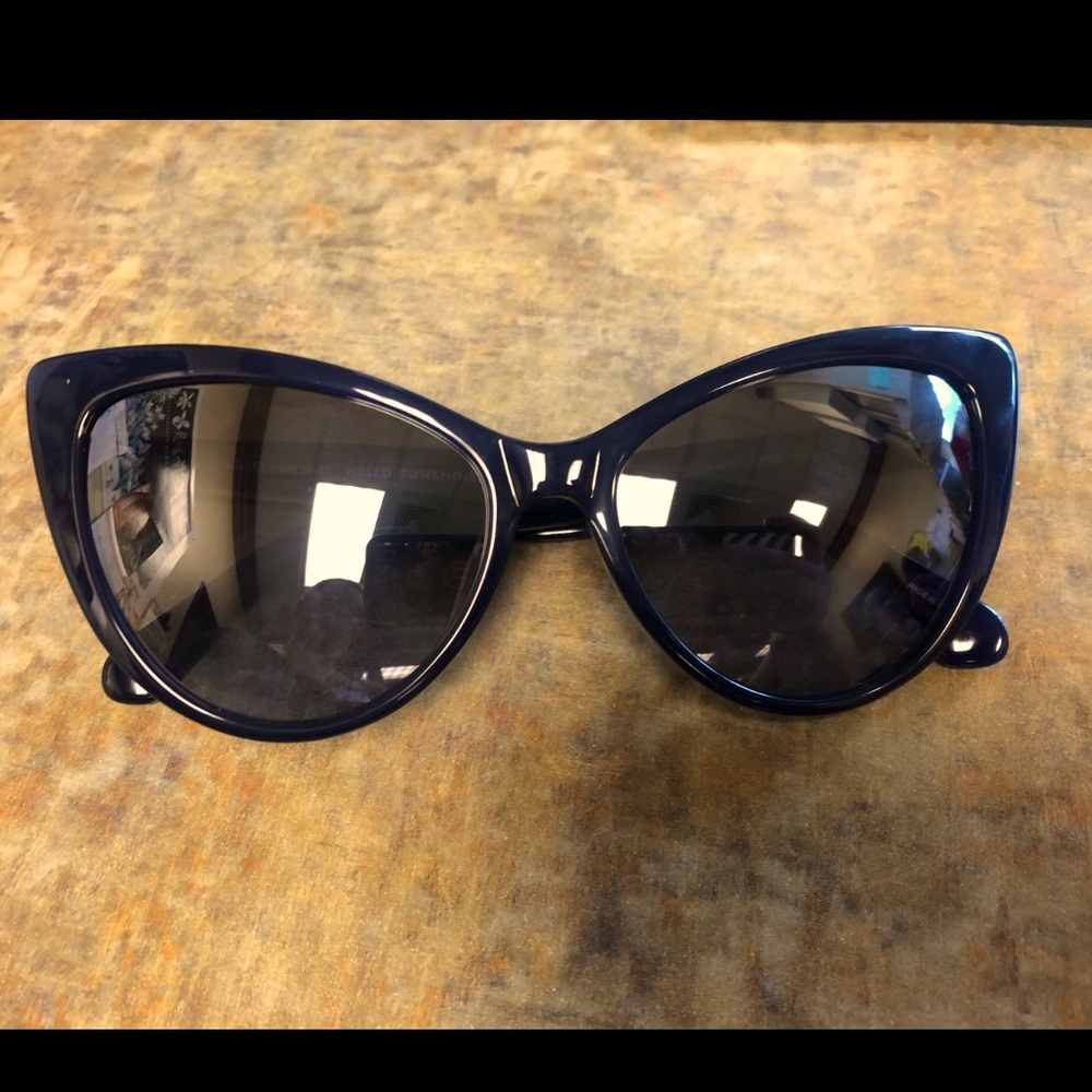 😍GREAT DEAL 🕶 Kate Spade ♠️